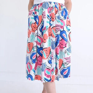 Vintage Jennise White Floral Design with Buttons Midi Skirt  11/12